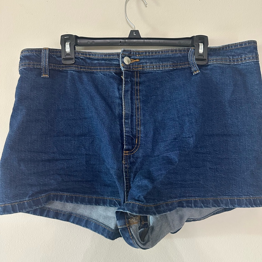 Universal Thread Dark Blue Jean Shorts